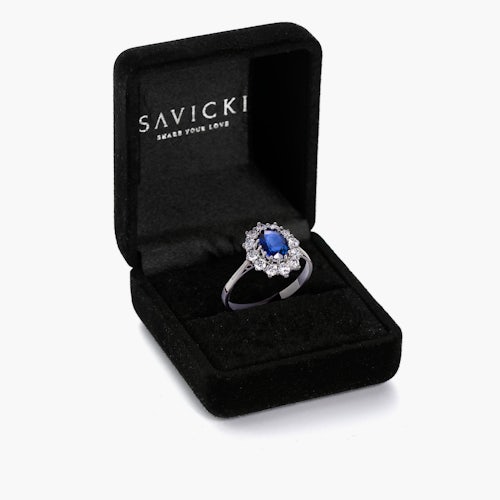 Pierścionek Heart of the Ocean: białe złoto, niebieski szafir